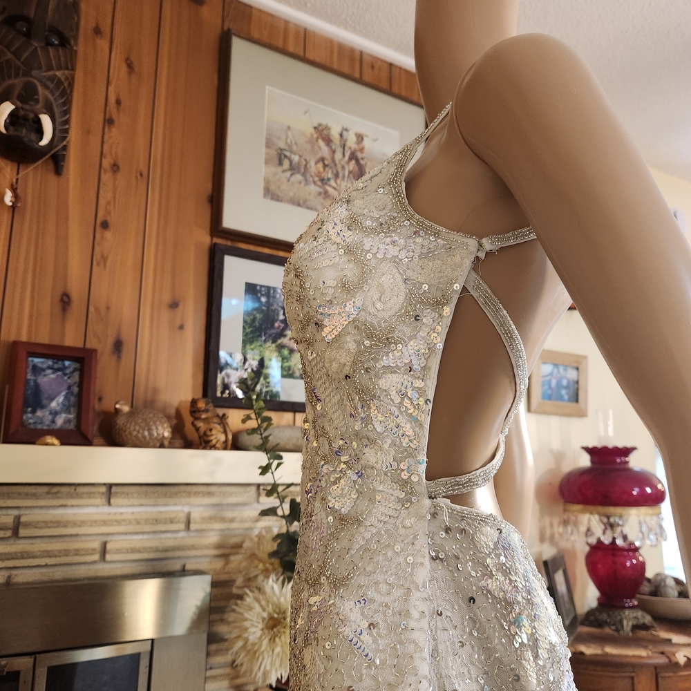 Sequin Embellished White Mini Dress with Spaghetti Straps - Picture 13 of 15